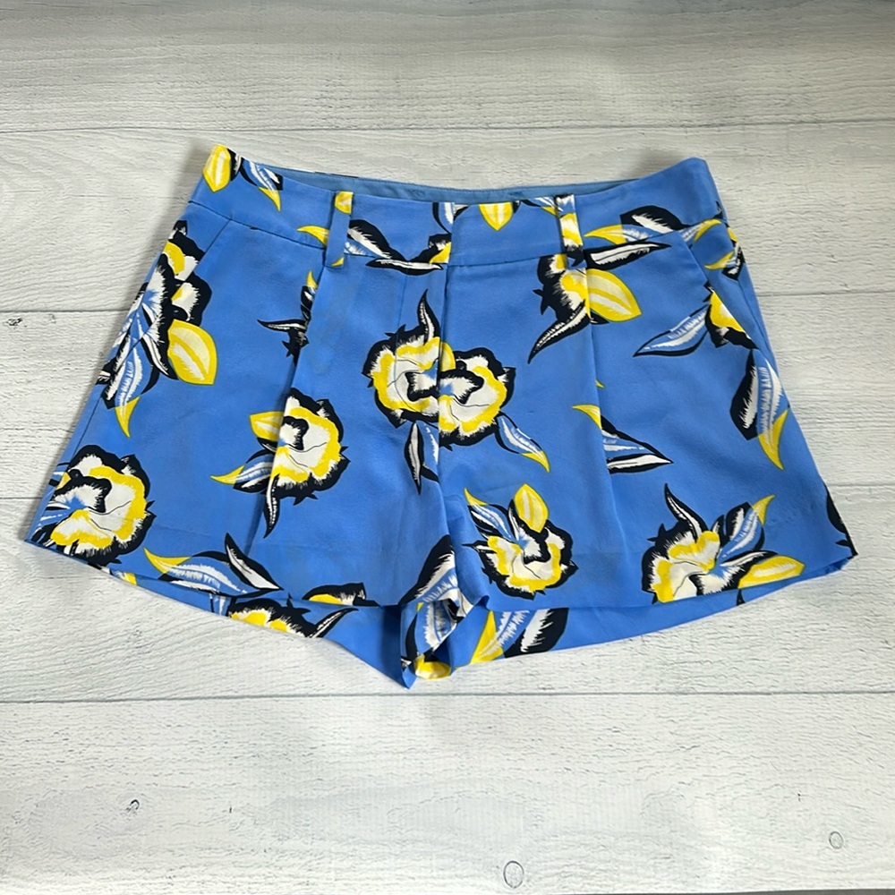 Diane Von Furstenberg‎ Silk Shorts Sz 0